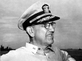 093 RADM  L.E.Denfeld Combat Div.9  1945.