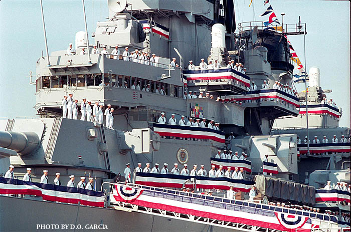 184 USS Wisconsin 932-10