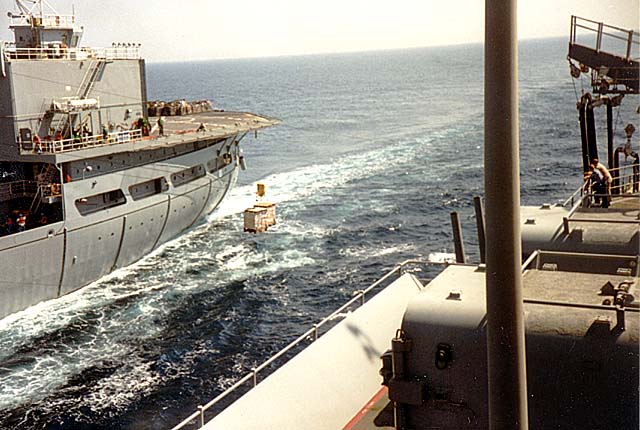 373  UNREP USS SPICA ( T-AFS 9 )