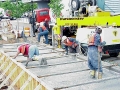007 Working the cement