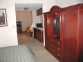 20 Inside the suite