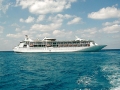 01 Cruise ship